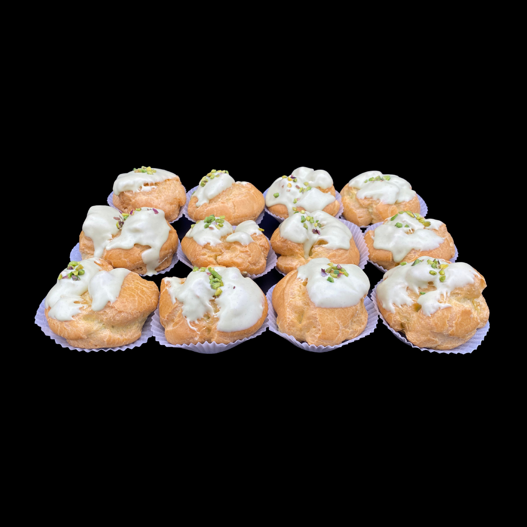 12 Pastries - Fruit Tarts & Bignè